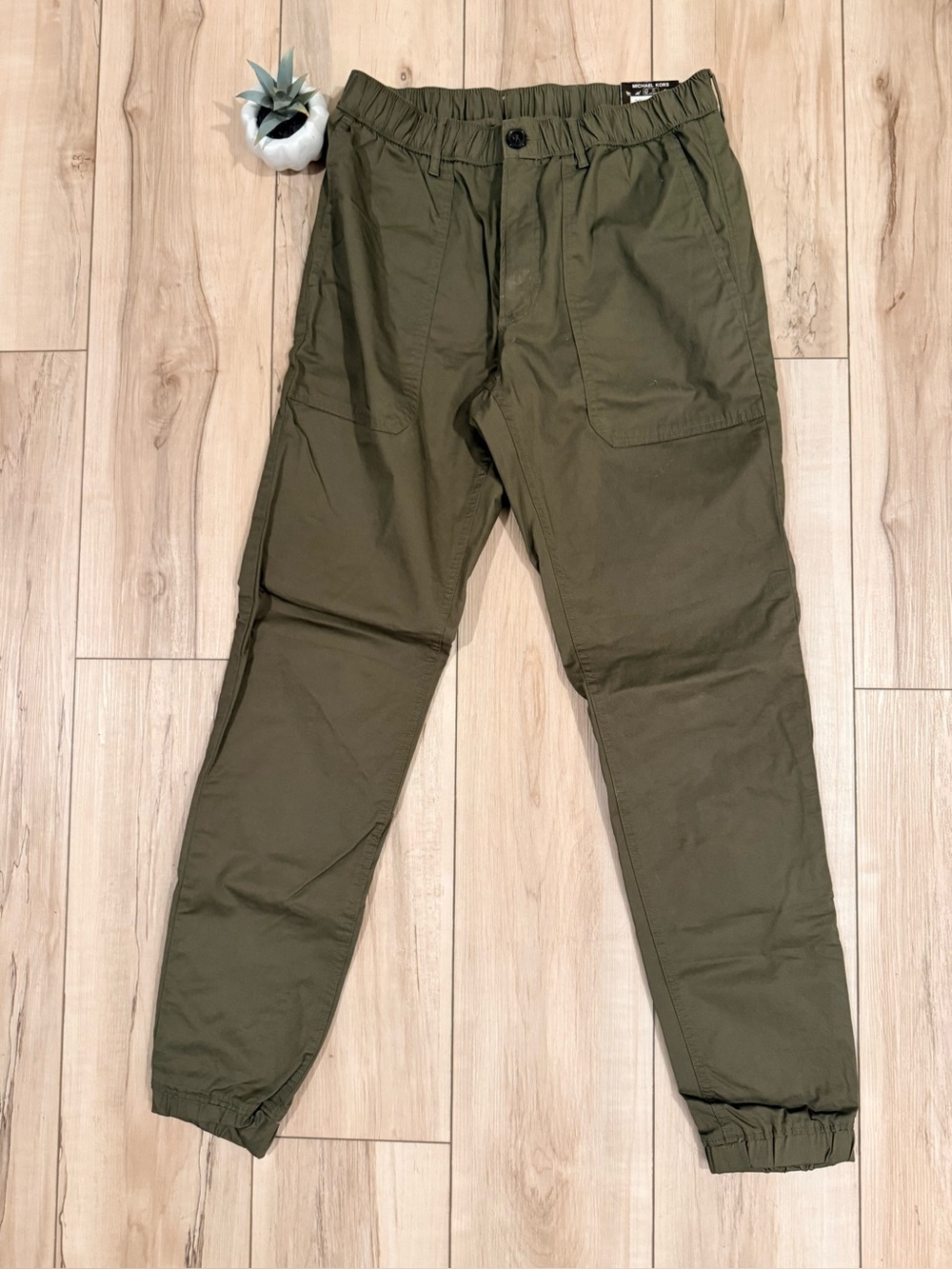 Men’s MICHAEL KORS Jogger Pants - NEW!